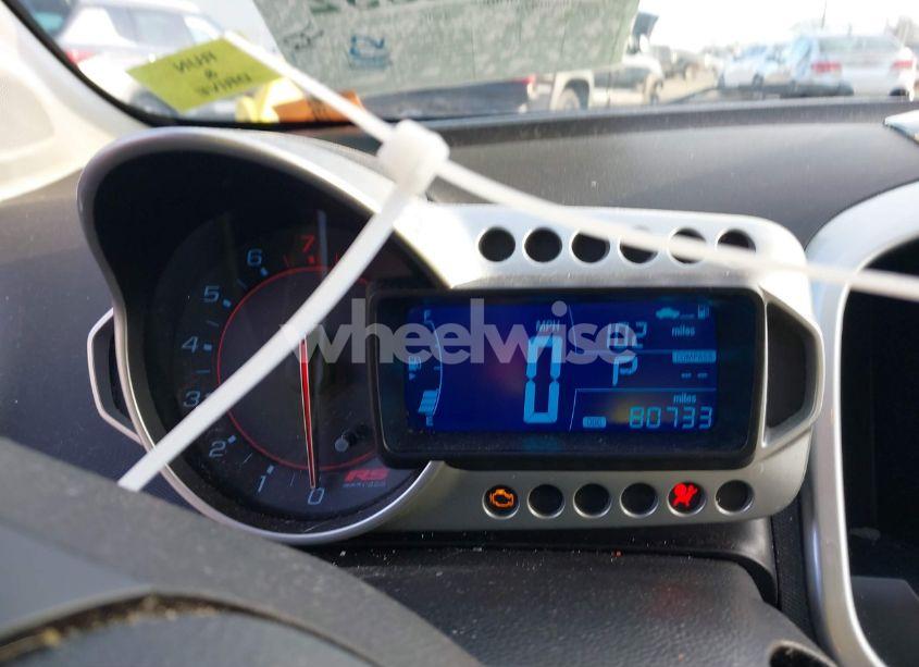 Photo 7 of 2015 Chevrolet Sonic RS AUTO (VIN 1G1JG6SB4F4202352)