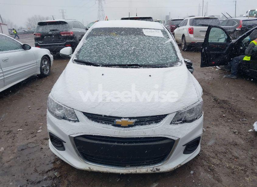 Photo 11 of 2019 Chevrolet Sonic LT AUTO (VIN 1G1JG6SB5K4132449)