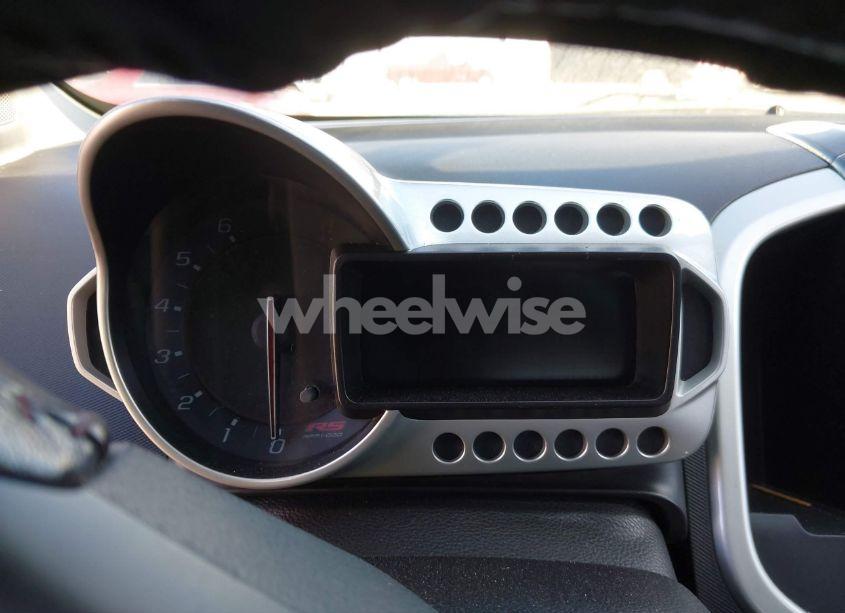 Photo 7 of 2015 Chevrolet Sonic RS AUTO (VIN 1G1JG6SB7F4135777)