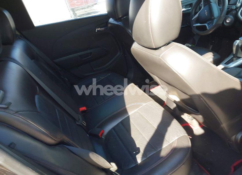 Photo 8 of 2015 Chevrolet Sonic RS AUTO (VIN 1G1JG6SB7F4135777)