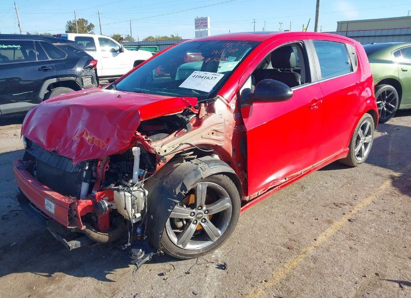 Photo 2 of 2015 Chevrolet Sonic RS AUTO (VIN 1G1JG6SB7F4174644)