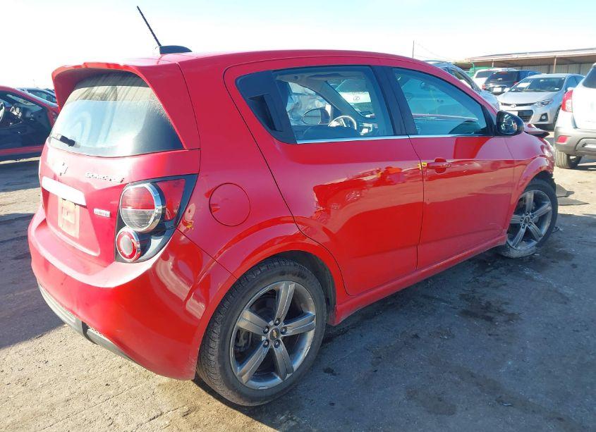 Photo 4 of 2015 Chevrolet Sonic RS AUTO (VIN 1G1JG6SB7F4174644)