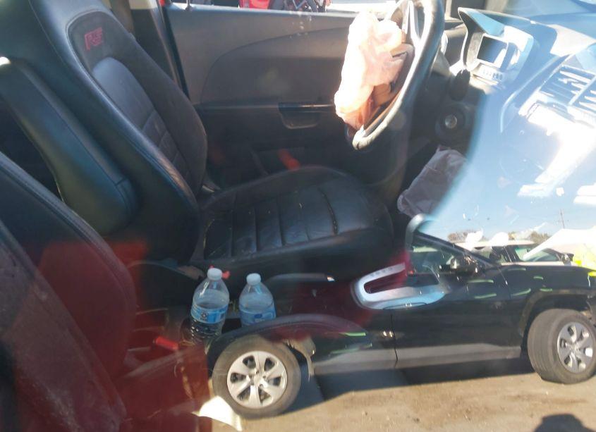 Photo 5 of 2015 Chevrolet Sonic RS AUTO (VIN 1G1JG6SB7F4174644)