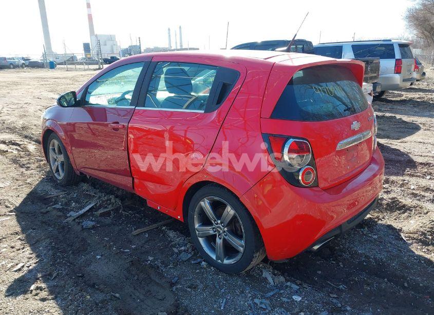 Photo 3 of 2014 Chevrolet Sonic RS AUTO (VIN 1G1JG6SB8E4224403)