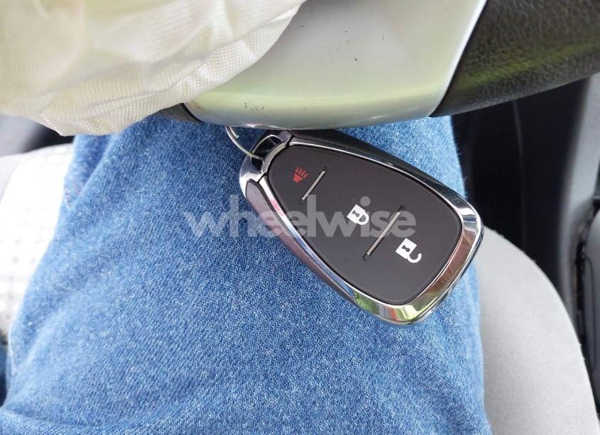 Photo 11 of 2020 Chevrolet Sonic FWD 1FL 5-DOOR (VIN 1G1JG6SB8L4123715)