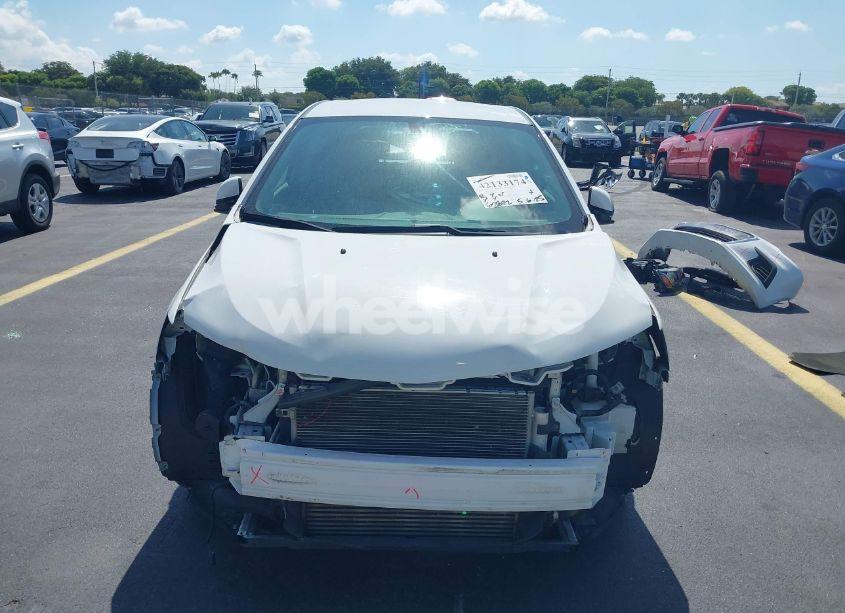 Photo 13 of 2019 Chevrolet Sonic LT AUTO (VIN 1G1JG6SB9K4142045)