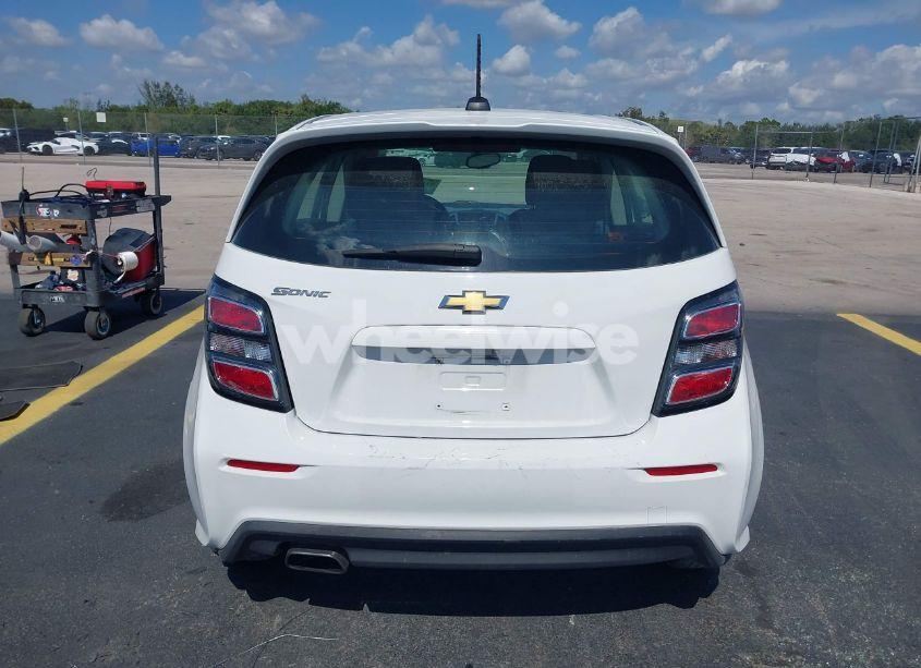 Photo 17 of 2019 Chevrolet Sonic LT AUTO (VIN 1G1JG6SB9K4142045)
