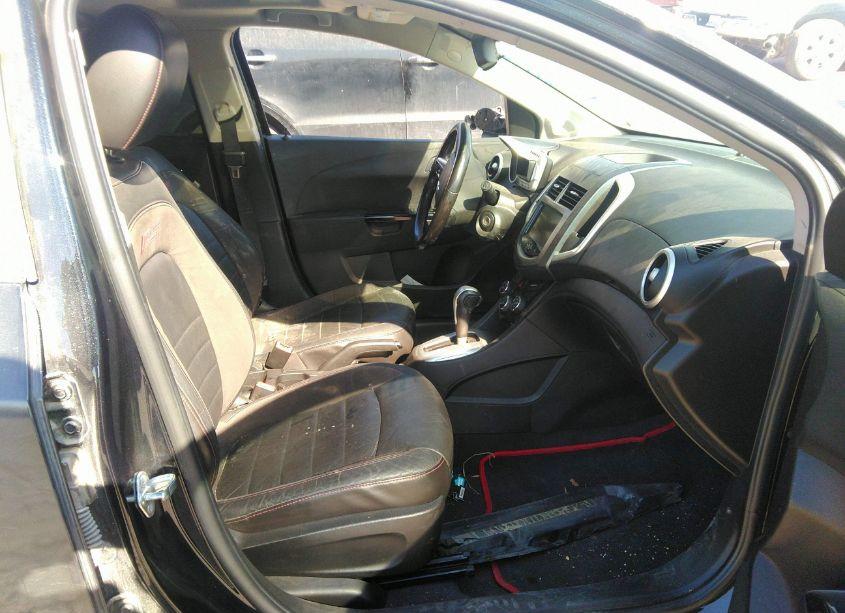 Photo 5 of 2013 Chevrolet Sonic RS AUTO (VIN 1G1JG6SBXD4229357)