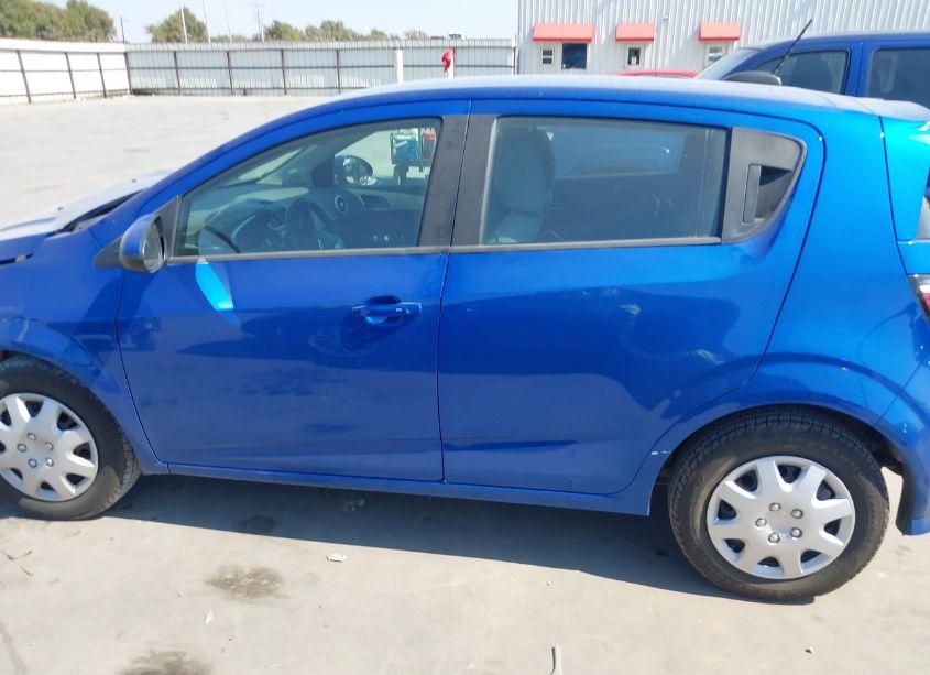 Photo 14 of 2020 Chevrolet Sonic FWD 1FL 5-DOOR (VIN 1G1JG6SBXL4127832)