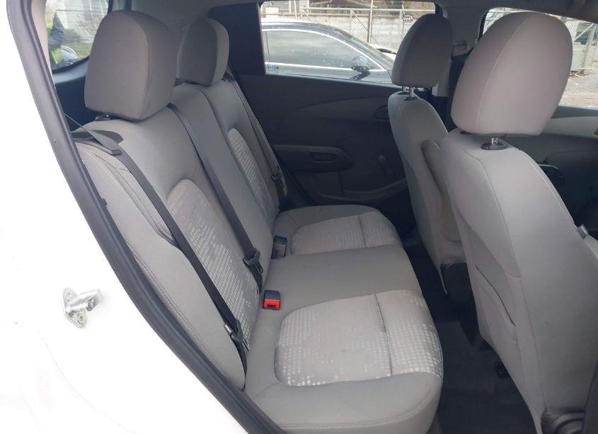 Photo 8 of 2017 Chevrolet Sonic LT AUTO (VIN 1G1JG6SG1H4149432)