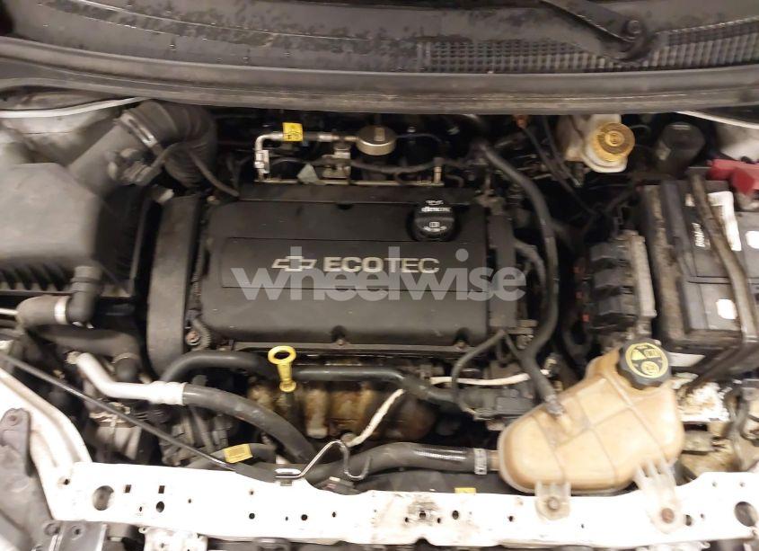 Photo 10 of 2017 Chevrolet Sonic LT AUTO (VIN 1G1JG6SG6H4151645)