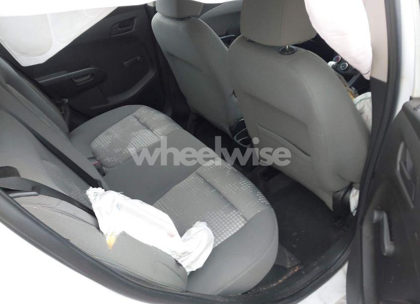 Photo 8 of 2017 Chevrolet Sonic LT AUTO (VIN 1G1JG6SG8H4149928)