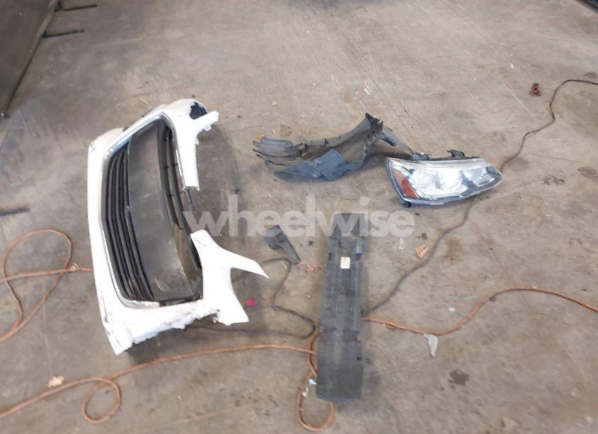 Photo 12 of 2018 Chevrolet Sonic LT AUTO (VIN 1G1JG6SH0J4104044)