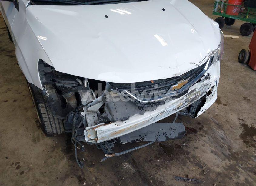 Photo 6 of 2018 Chevrolet Sonic LT AUTO (VIN 1G1JG6SH0J4104044)