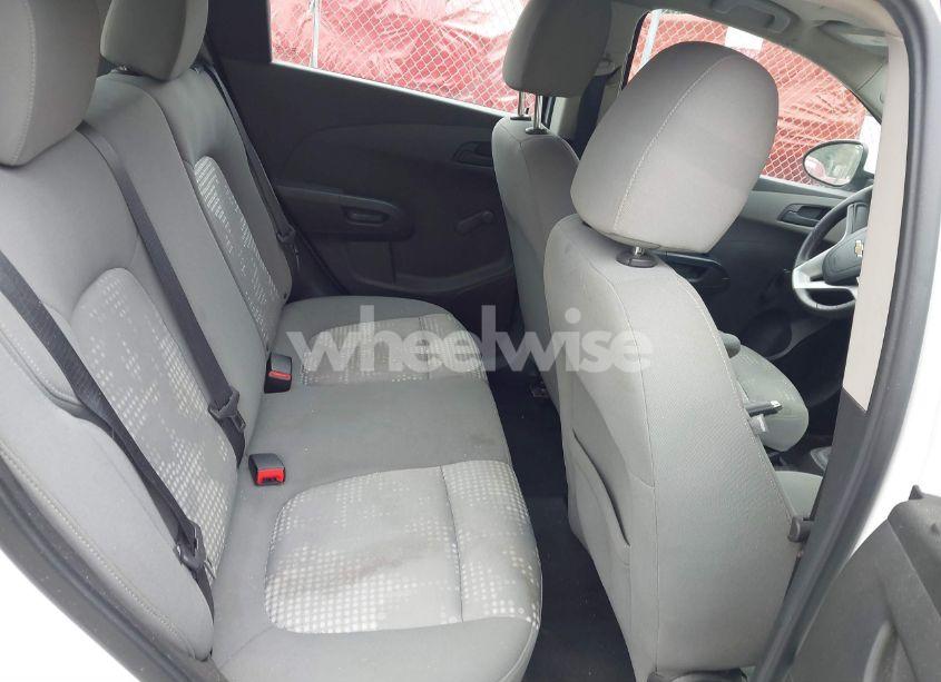 Photo 8 of 2017 Chevrolet Sonic LT AUTO (VIN 1G1JG6SH6H4167675)