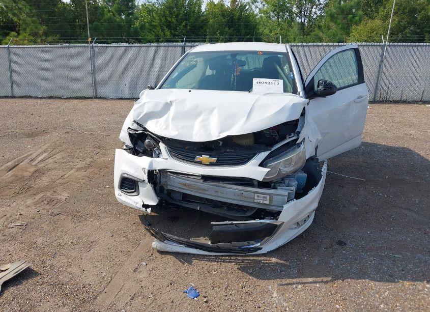 Photo 6 of 2017 Chevrolet Sonic LT AUTO (VIN 1G1JG6SH6H4167921)