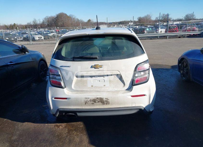 Photo 16 of 2017 Chevrolet Sonic (VIN 1G1JG6SH9H4160400)