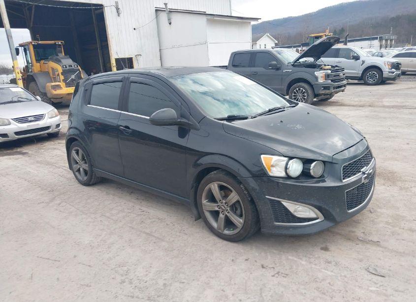 2014 Chevrolet Sonic RS MANUAL (VIN 1G1JH6SB0E4196965) main photo