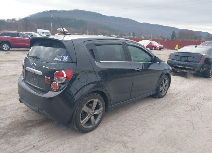 Photo 4 of 2014 Chevrolet Sonic RS MANUAL (VIN 1G1JH6SB0E4196965)
