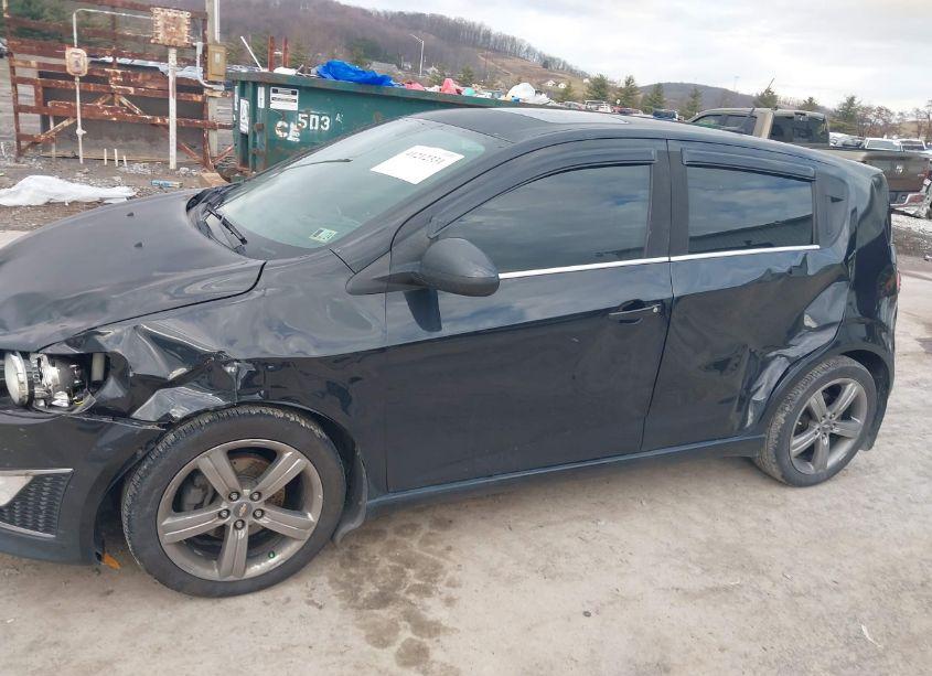 Photo 6 of 2014 Chevrolet Sonic RS MANUAL (VIN 1G1JH6SB0E4196965)