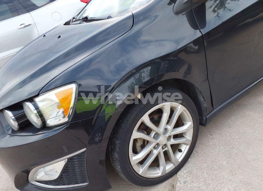 Photo 6 of 2015 Chevrolet Sonic RS MANUAL (VIN 1G1JH6SB5F4126282)