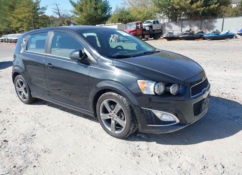 2015 Chevrolet Sonic RS MANUAL (VIN 1G1JH6SB9F4156143) main photo