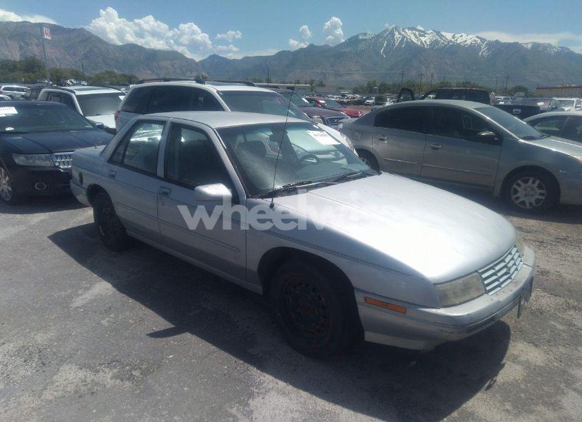 1996 Chevrolet Corsica (VIN 1G1LD5543TY111456) main photo