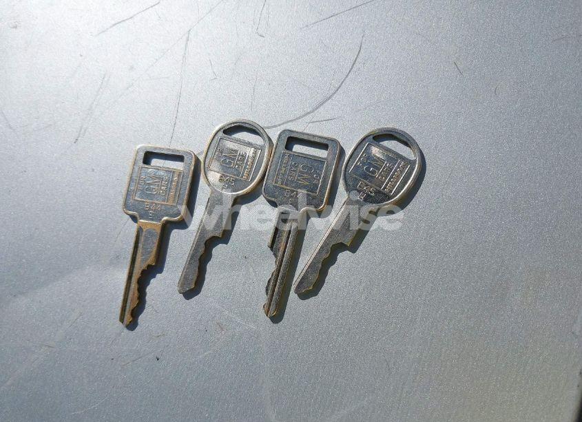 Photo 11 of 1996 Chevrolet Corsica (VIN 1G1LD5544TY236062)