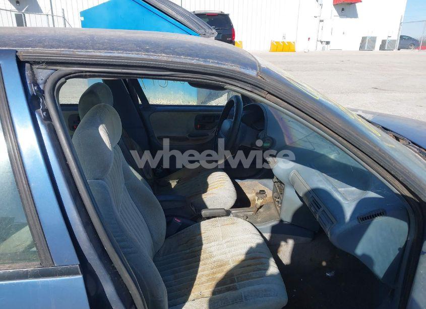 Photo 5 of 1996 Chevrolet Corsica (VIN 1G1LD5544TY236062)