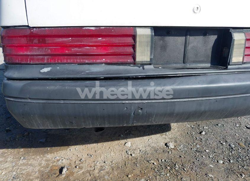 Photo 12 of 1996 Chevrolet Corsica (VIN 1G1LD5549TY265010)