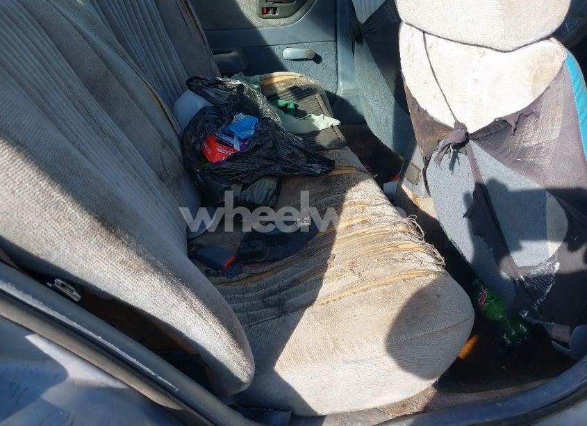 Photo 8 of 1996 Chevrolet Corsica (VIN 1G1LD5549TY265010)