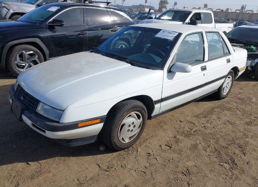 Photo 2 of 1993 Chevrolet Corsica LT (VIN 1G1LT53T9PY182356)