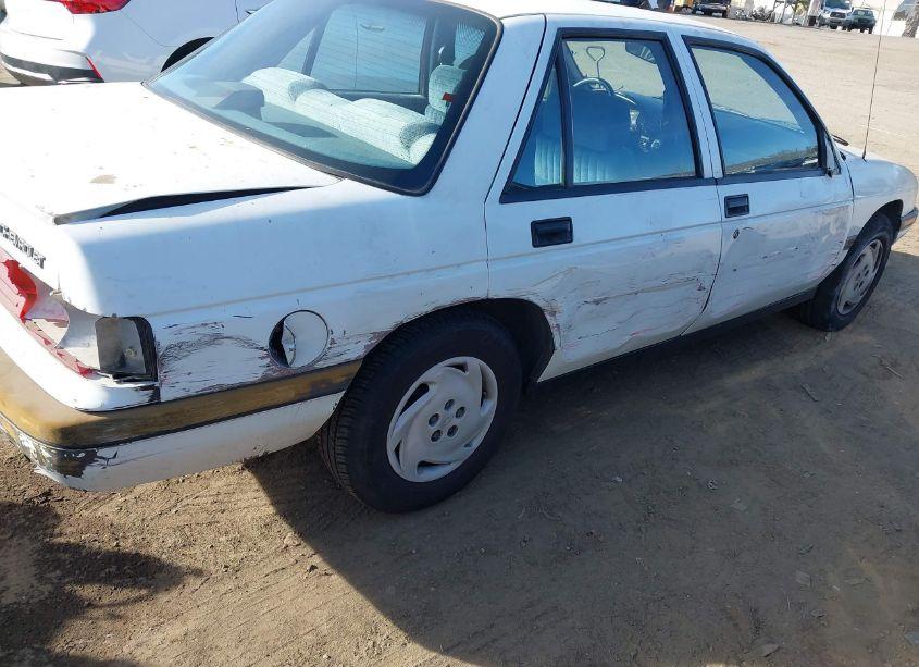 Photo 6 of 1993 Chevrolet Corsica LT (VIN 1G1LT53T9PY182356)