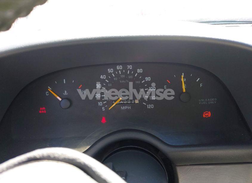 Photo 7 of 1995 Chevrolet Beretta (VIN 1G1LV15M5SY116047)