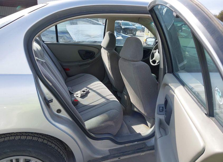 Photo 8 of 2004 Chevrolet Classic (VIN 1G1ND52F34M515574)