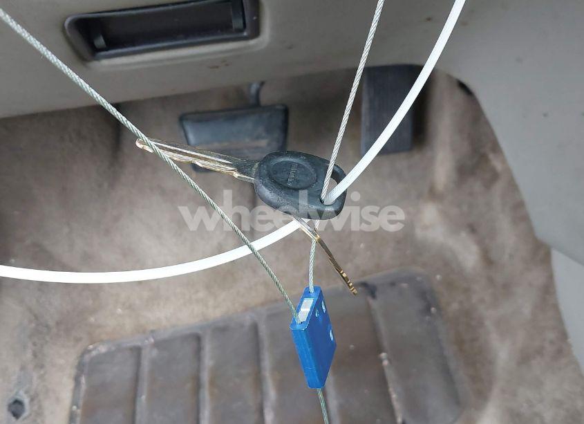 Photo 11 of 2004 Chevrolet Classic (VIN 1G1ND52F44M512487)