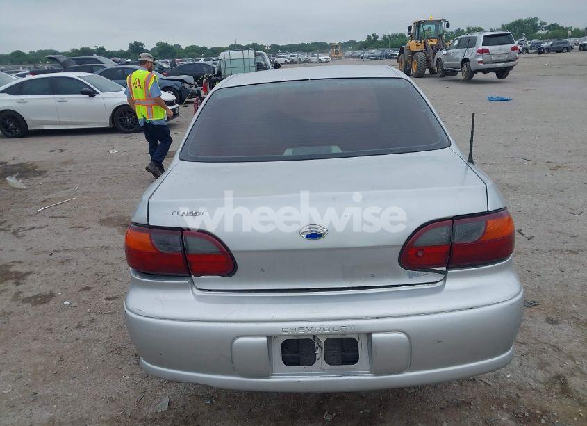 Photo 16 of 2004 Chevrolet Classic (VIN 1G1ND52F44M512487)