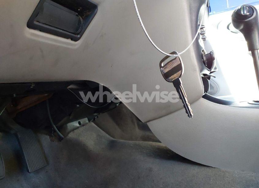 Photo 11 of 2004 Chevrolet Classic (VIN 1G1ND52F54M612131)