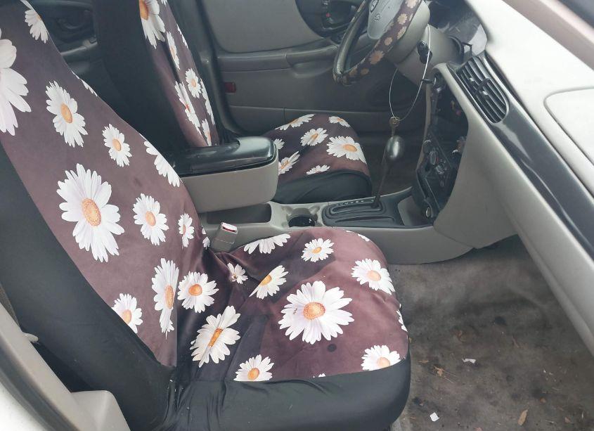 Photo 5 of 2004 Chevrolet Classic (VIN 1G1ND52F64M543983)