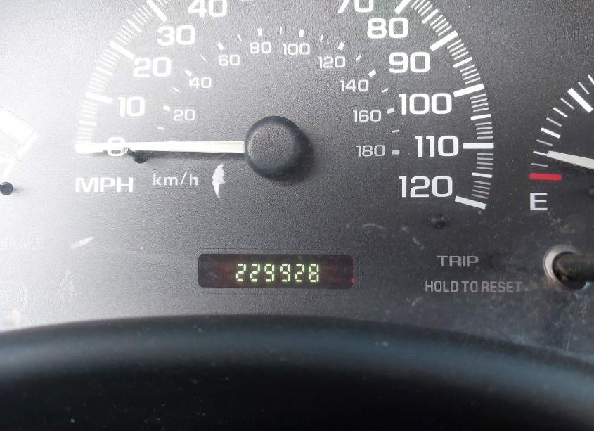 Photo 15 of 2004 Chevrolet Classic (VIN 1G1ND52F74M653411)