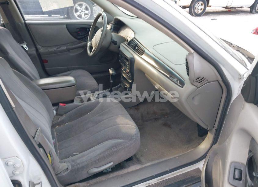 Photo 5 of 2004 Chevrolet Classic (VIN 1G1ND52F84M664305)