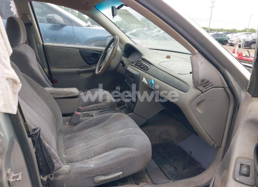 Photo 5 of 2004 Chevrolet Classic (VIN 1G1ND52F84M672839)