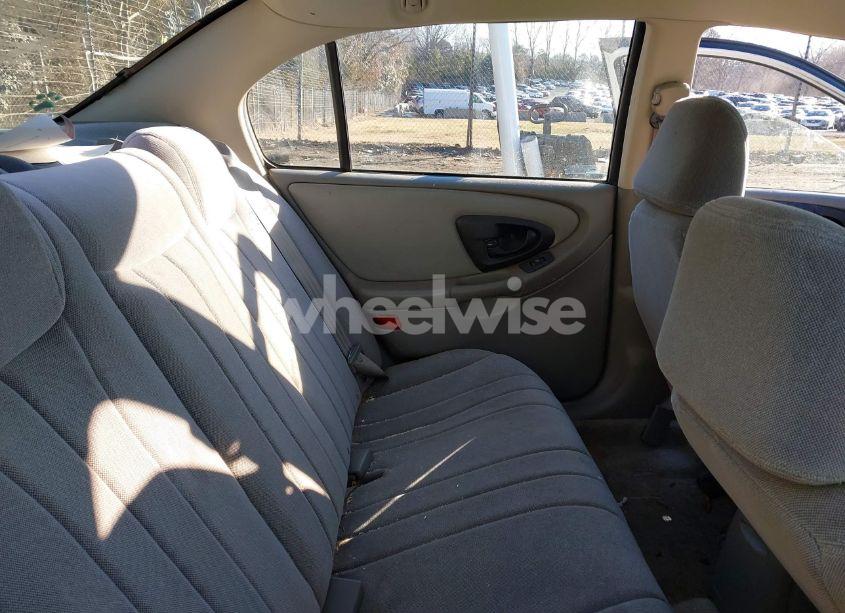 Photo 8 of 2004 Chevrolet Classic (VIN 1G1ND52F84M705659)