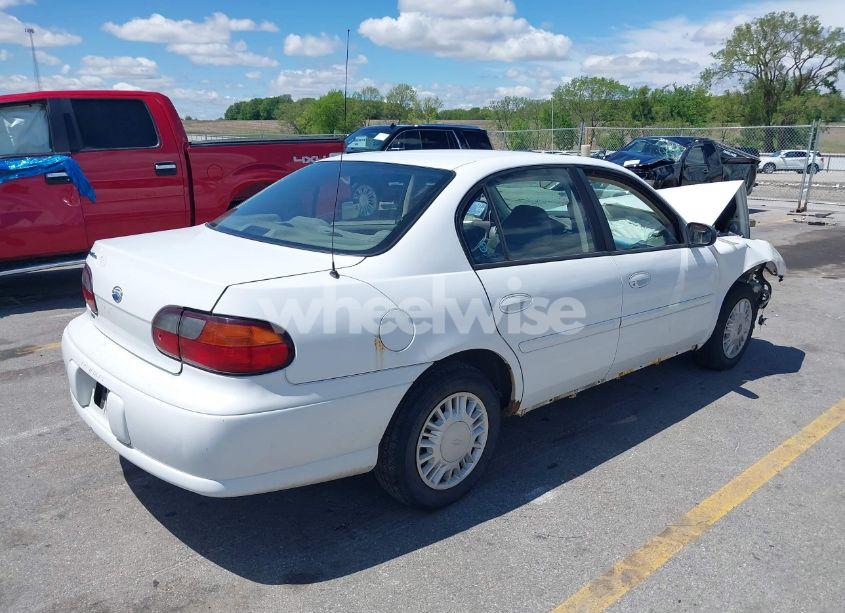 Photo 4 of 2002 Chevrolet Malibu (VIN 1G1ND52J02M618579)