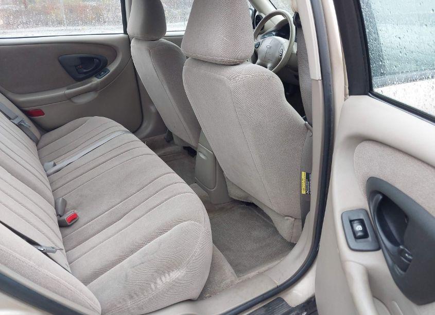 Photo 8 of 2002 Chevrolet Malibu (VIN 1G1ND52J02M682671)