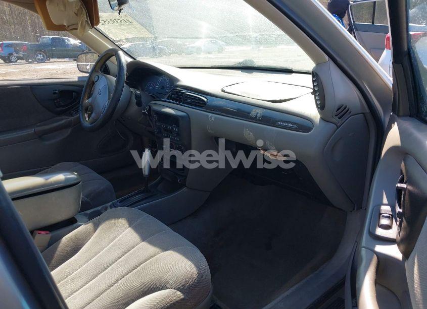 Photo 5 of 2001 Chevrolet Malibu (VIN 1G1ND52J116140319)