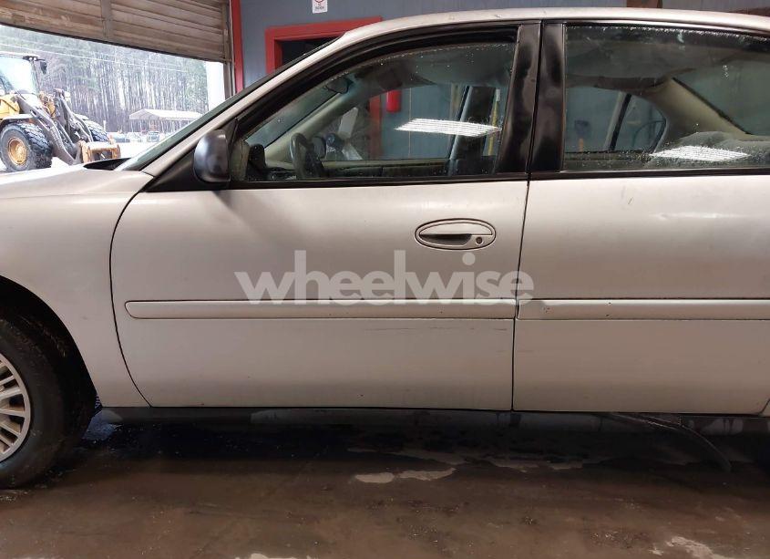 Photo 6 of 2001 Chevrolet Malibu (VIN 1G1ND52J11M669975)