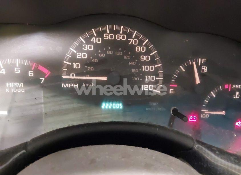 Photo 7 of 2001 Chevrolet Malibu (VIN 1G1ND52J11M669975)