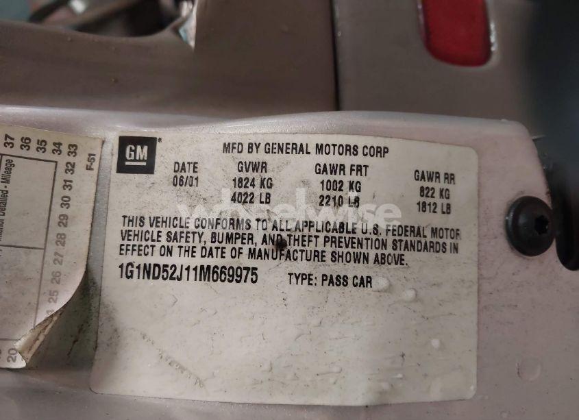 Photo 9 of 2001 Chevrolet Malibu (VIN 1G1ND52J11M669975)