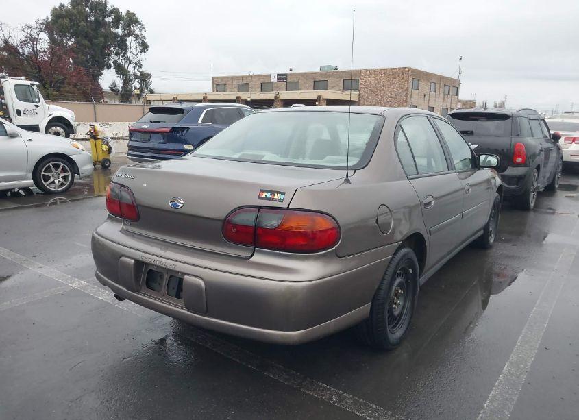 Photo 4 of 2002 Chevrolet Malibu (VIN 1G1ND52J12M655057)